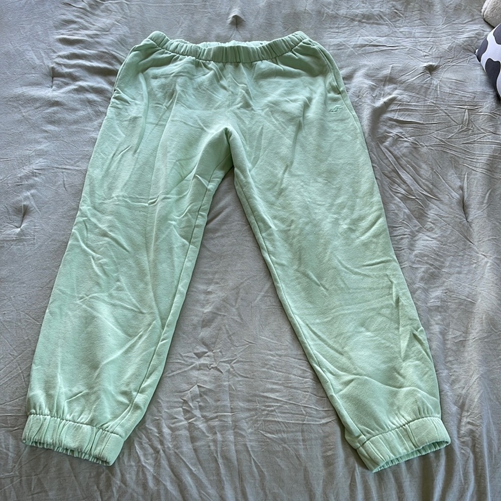 Hollister Ultra High-Rise Jogger Sweatpants